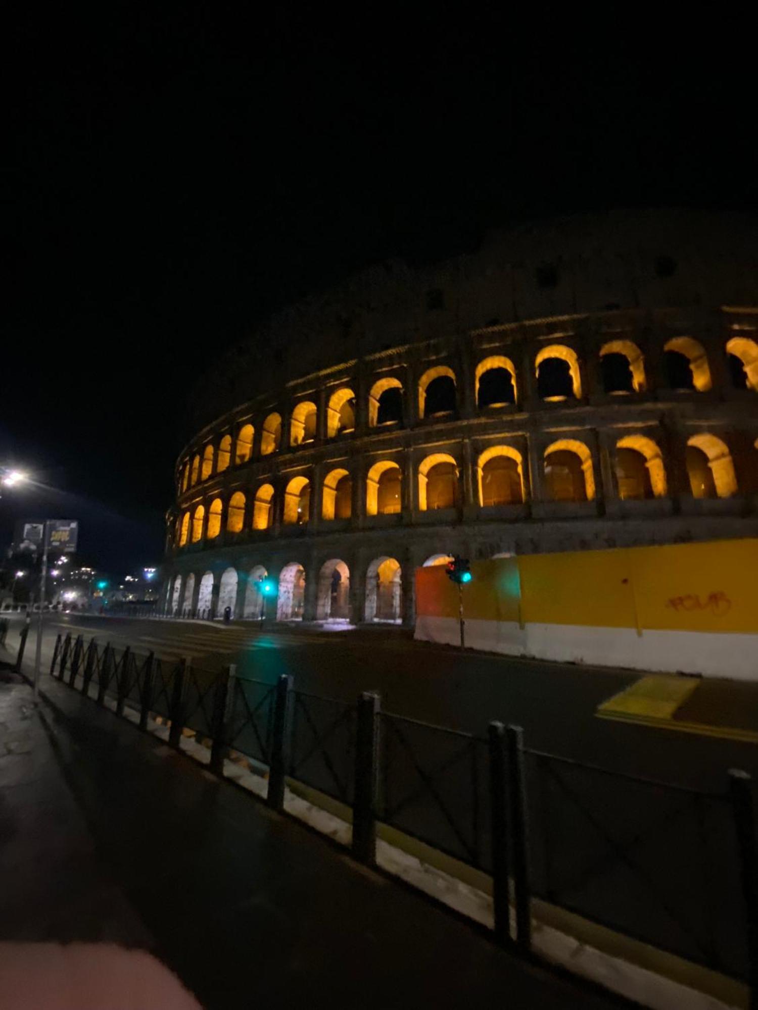 Al Colosseo Appartamento Vintage Roma Esterno foto